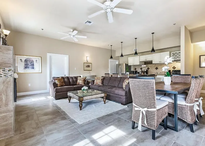 Modern 5Br Condo In Nola